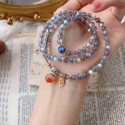 Natural crystal ice type gray moonlight stone blue light bracelet