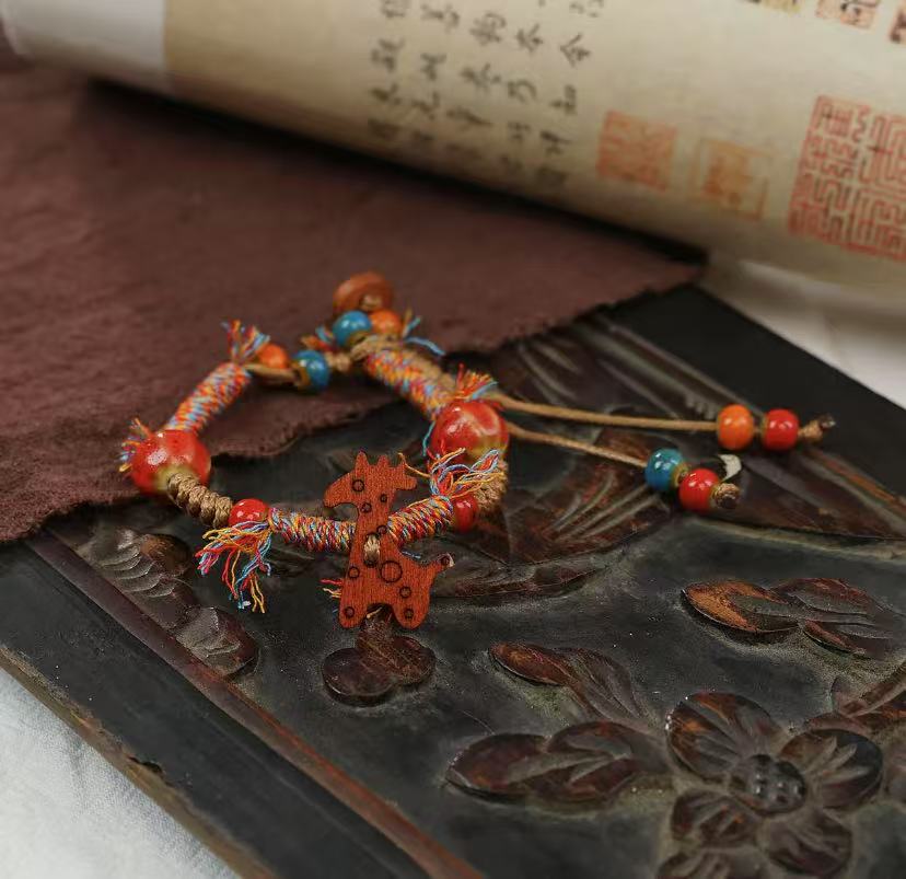Retro literary fringe ceramic bracelet